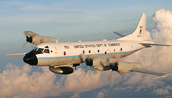 photo of aircraft in flight